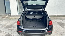 2019 (19) BMW 5 SERIES 520d xDrive M Sport 5dr Auto 4700147
