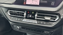 2020 (70) BMW 2 SERIES 218i Sport 4dr 4694434