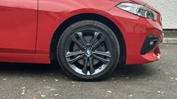 2020 (70) BMW 2 SERIES 218i Sport 4dr 4694416