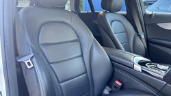 2019 (19) MERCEDES-BENZ C CLASS C200d Sport 5dr Auto 4700200