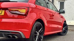 2016 (16) AUDI A1 S1 TFSI Quattro 3dr 4755595