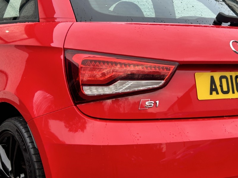 2016 (16) AUDI A1 S1 TFSI Quattro 3dr 4755568