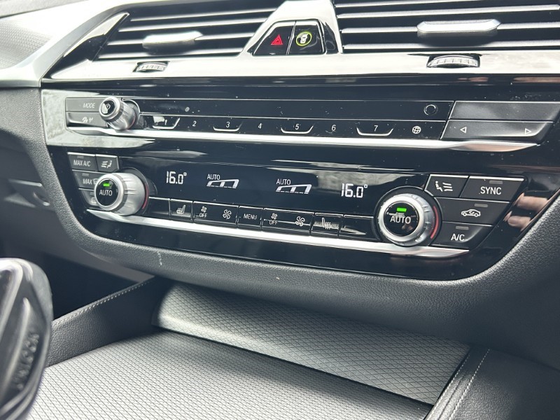 2020 (70) BMW 5 SERIES 520d MHT xDrive M Sport 4dr Auto 4740929