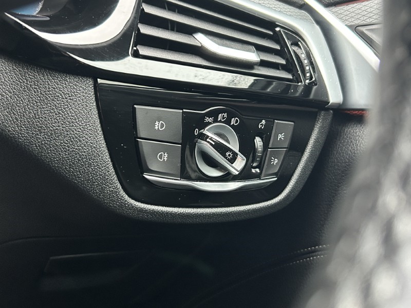 2020 (70) BMW 5 SERIES 520d MHT xDrive M Sport 4dr Auto 4740925