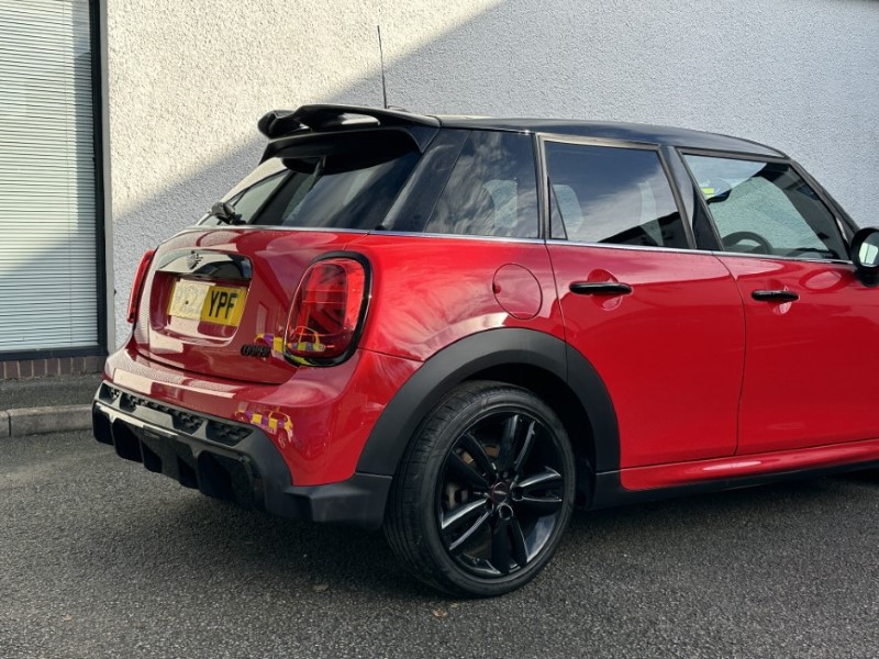 2022 (22) MINI HATCHBACK 1.5 Cooper Sport 5dr 4757917