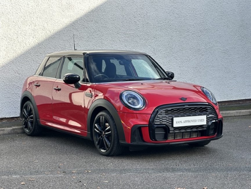 2022 (22) MINI HATCHBACK 1.5 Cooper Sport 5dr