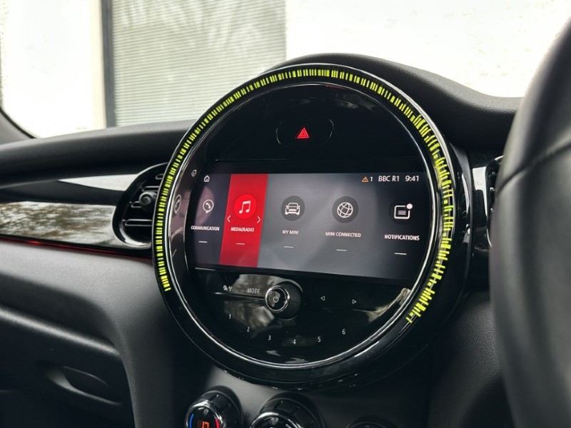 2022 (22) MINI HATCHBACK 1.5 Cooper Sport 5dr 4757899