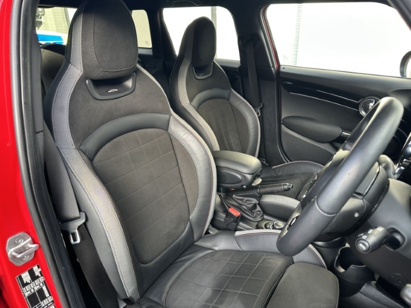 2022 (22) MINI HATCHBACK 1.5 Cooper Sport 5dr 4757914