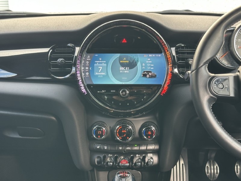 2022 (22) MINI HATCHBACK 1.5 Cooper Sport 5dr 4757910