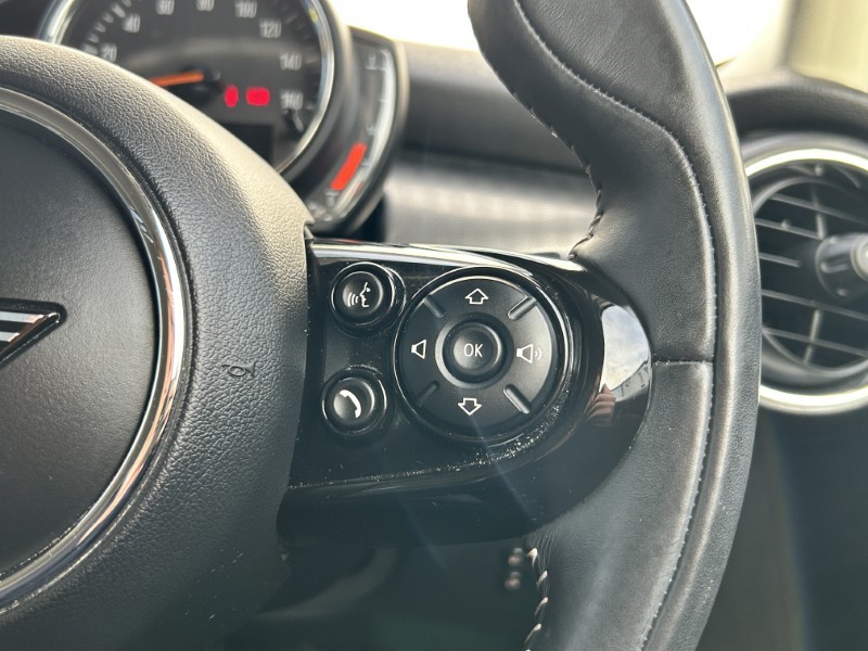 2019 (19) MINI HATCHBACK 1.5 Cooper Exclusive II 5dr 4764057