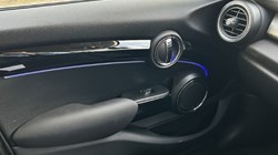2019 (19) MINI HATCHBACK 1.5 Cooper Exclusive II 5dr 4764074