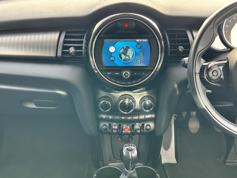 2019 (19) MINI HATCHBACK 1.5 Cooper Exclusive II 5dr 4764052