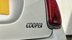 2019 (19) MINI HATCHBACK 1.5 Cooper Exclusive II 5dr 4764040