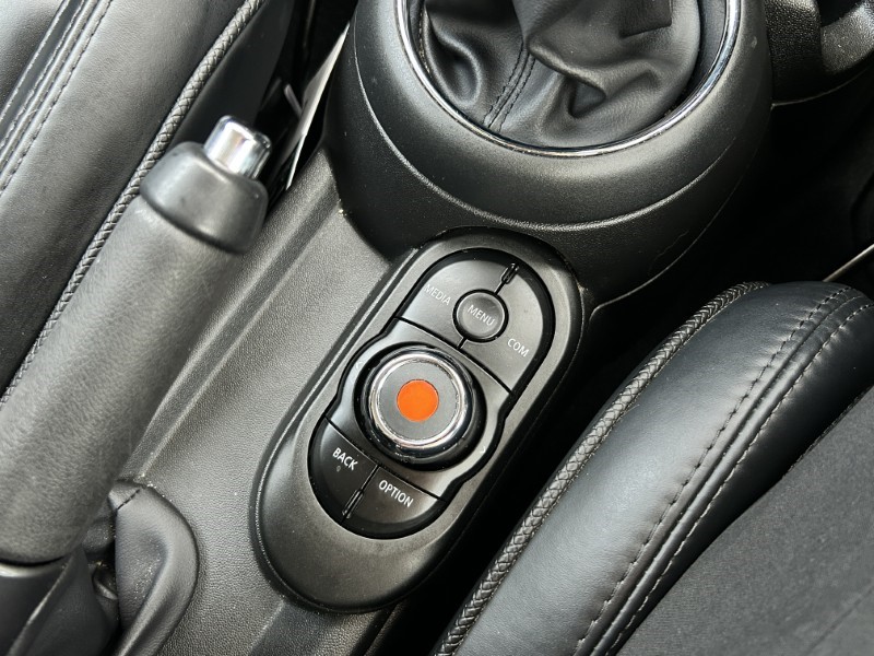 2019 (19) MINI HATCHBACK 1.5 Cooper Exclusive II 5dr 4764054