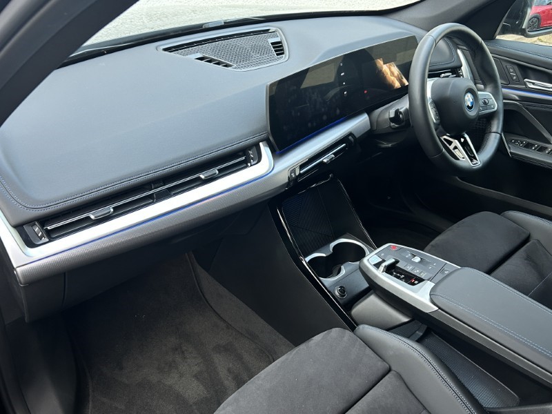 2025 (25) BMW iX1 150kW eDrive20 M Sport 65kWh 5dr Auto 4716901