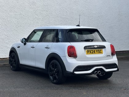 2024 (24) MINI HATCHBACK 2.0 Cooper S Classic Premium 5dr Auto