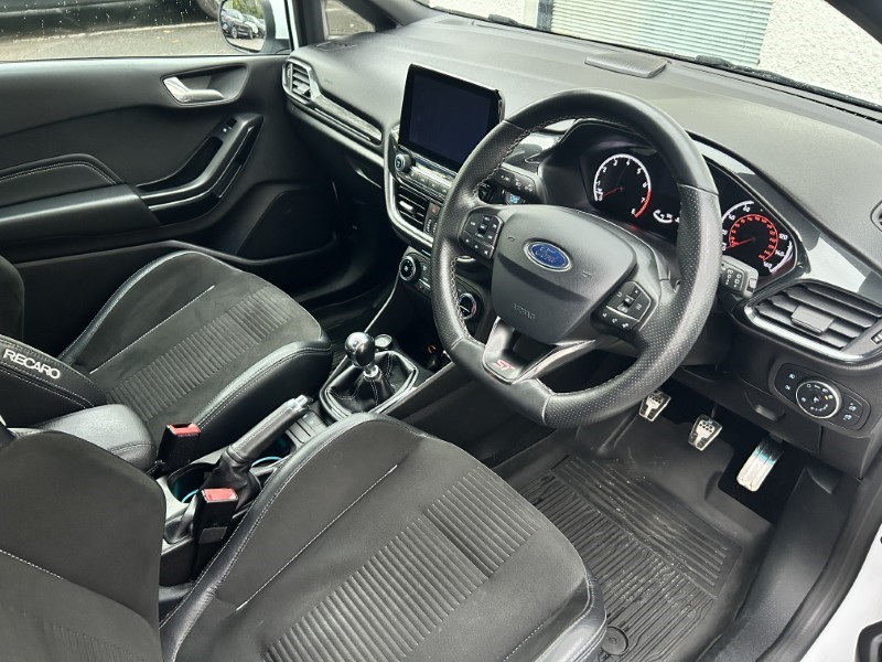 2019 (19) FORD FIESTA 1.5 EcoBoost ST-3 3dr 4764007