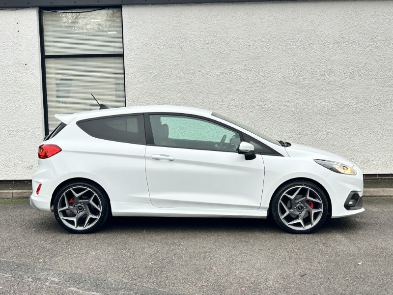 2019 (19) FORD FIESTA 1.5 EcoBoost ST-3 3dr 4764027