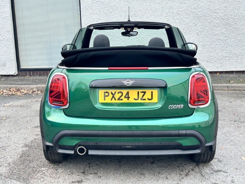 2024 (24) MINI CONVERTIBLE 1.5 Cooper Classic Premium 2dr Auto 4799411