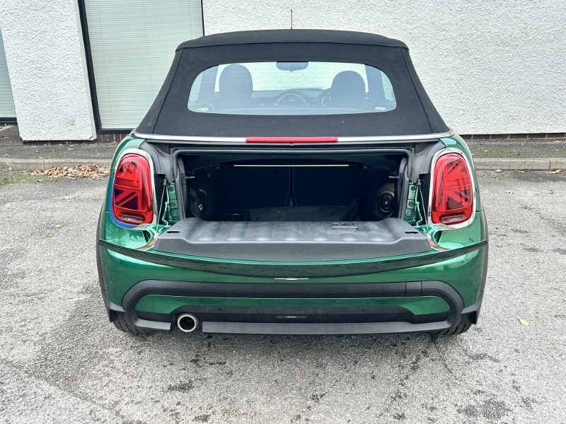 2024 (24) MINI CONVERTIBLE 1.5 Cooper Classic Premium 2dr Auto 4799409
