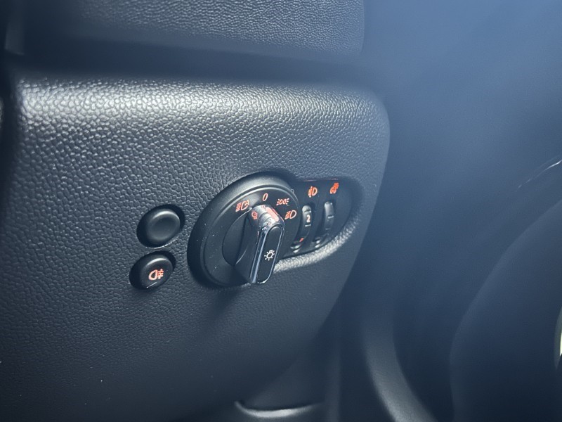 2024 (24) MINI CONVERTIBLE 1.5 Cooper Classic Premium 2dr Auto 4799397