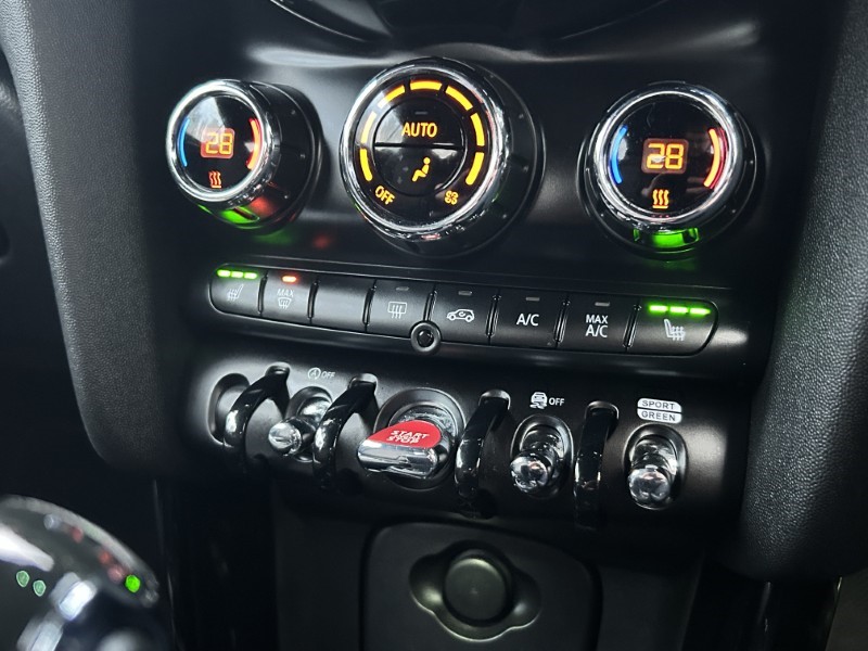 2024 (24) MINI CONVERTIBLE 1.5 Cooper Classic Premium 2dr Auto 4799392