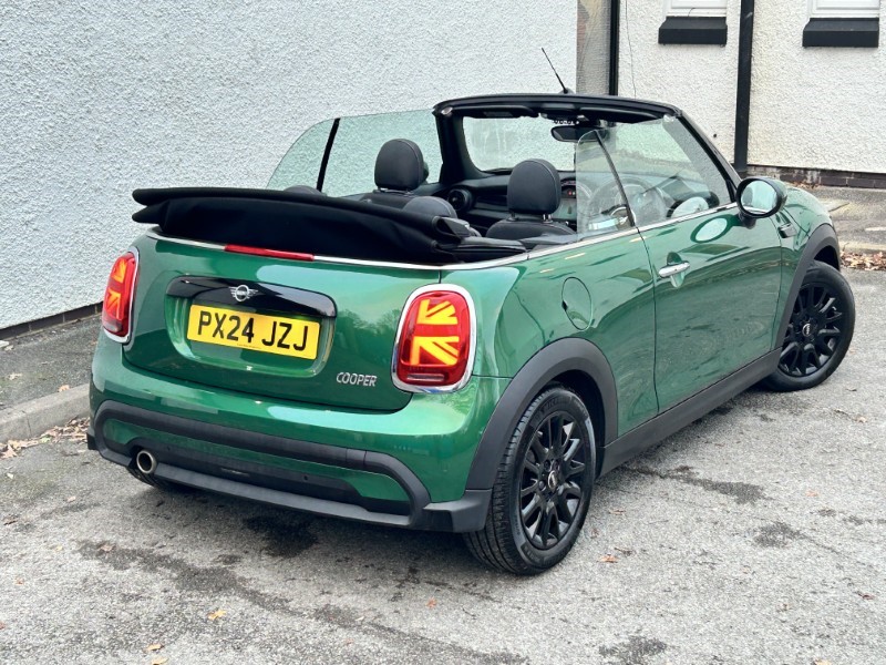 2024 (24) MINI CONVERTIBLE 1.5 Cooper Classic Premium 2dr Auto 4799415