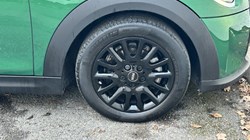 2024 (24) MINI CONVERTIBLE 1.5 Cooper Classic Premium 2dr Auto 4799410