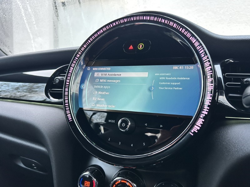 2024 (24) MINI CONVERTIBLE 1.5 Cooper Classic Premium 2dr Auto 4799389