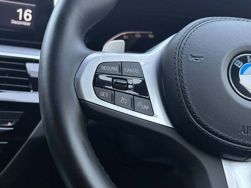 2022 (72) BMW 5 SERIES 520d xDrive MHT M Sport 5dr Step Auto 4880732