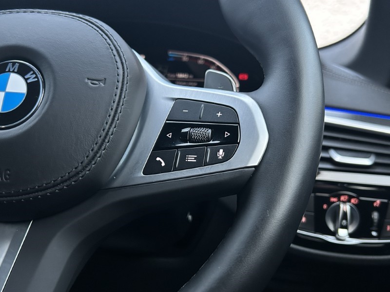 2022 (72) BMW 5 SERIES 520d xDrive MHT M Sport 5dr Step Auto 4880733