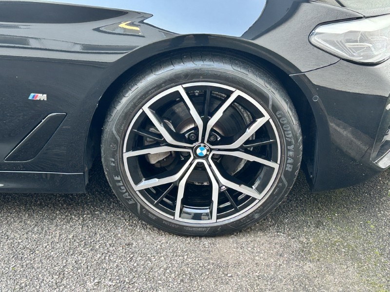 2022 (72) BMW 5 SERIES 520d xDrive MHT M Sport 5dr Step Auto 4880755