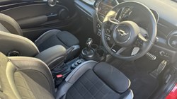 2023 (73) MINI HATCHBACK 1.5 Cooper Sport 3dr Auto 4812183