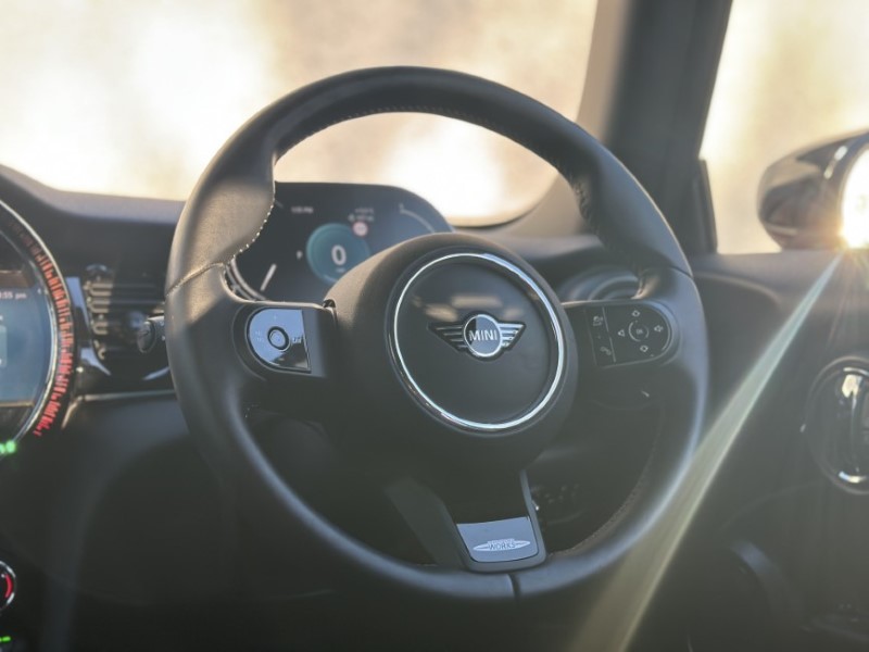 2023 (73) MINI HATCHBACK 1.5 Cooper Sport 3dr Auto 4812185