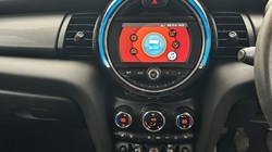 2020 (69) MINI HATCHBACK 1.5 Cooper Classic II 3dr 4827526