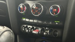 2020 (69) MINI HATCHBACK 1.5 Cooper Classic II 3dr 4827529