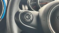 2020 (69) MINI HATCHBACK 1.5 Cooper Classic II 3dr 4827531