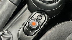 2020 (69) MINI HATCHBACK 1.5 Cooper Classic II 3dr 4827528