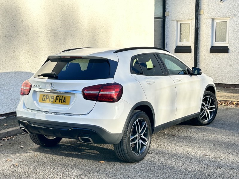 2019 (19) MERCEDES-BENZ GLA 180 Urban Edition 5dr Auto 4788764