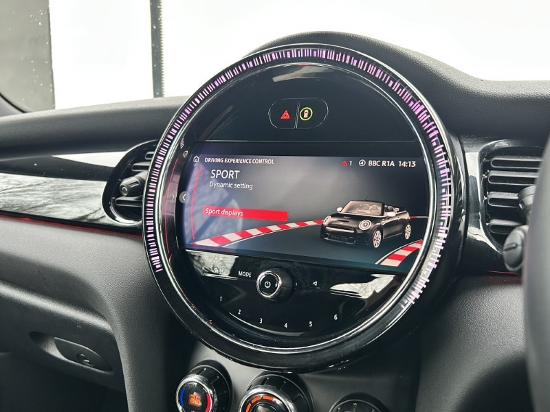 2022 (72) MINI CONVERTIBLE 1.5 Cooper Classic 2dr Auto 4936707