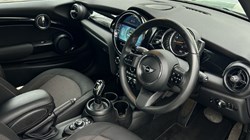 2022 (72) MINI CONVERTIBLE 1.5 Cooper Classic 2dr Auto 4936713