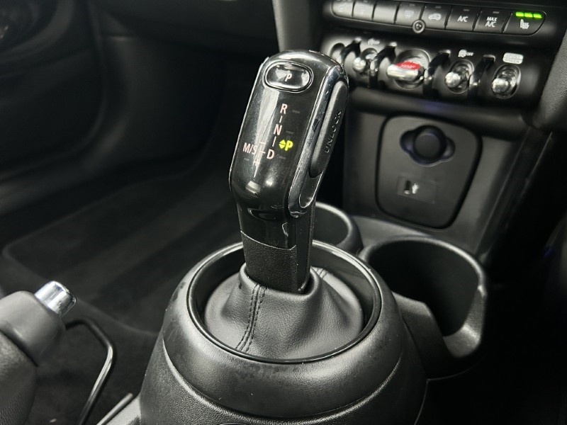 2022 (72) MINI CONVERTIBLE 1.5 Cooper Classic 2dr Auto 4936703