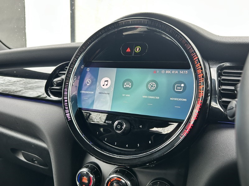 2022 (72) MINI CONVERTIBLE 1.5 Cooper Classic 2dr Auto 4936705