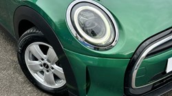 2022 (72) MINI CONVERTIBLE 1.5 Cooper Classic 2dr Auto 4936729