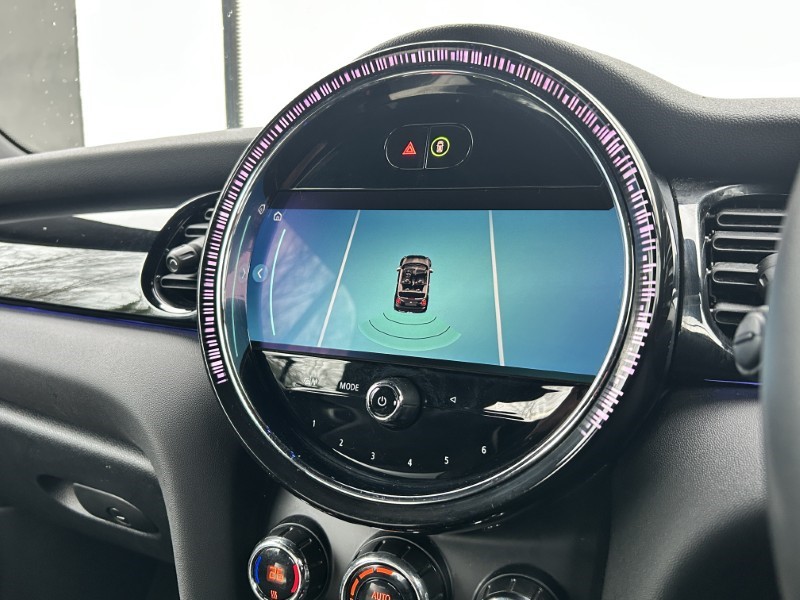 2022 (72) MINI CONVERTIBLE 1.5 Cooper Classic 2dr Auto 4936706