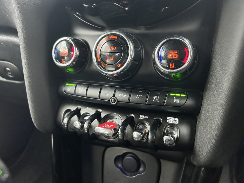 2022 (72) MINI CONVERTIBLE 1.5 Cooper Classic 2dr Auto 4936701