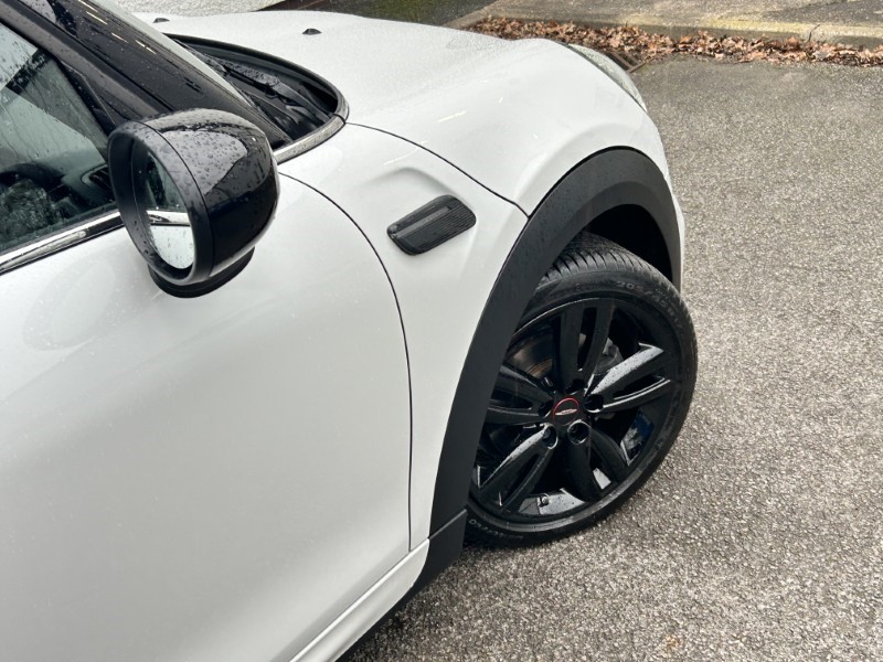 2023 (73) MINI HATCHBACK 1.5 Cooper Sport Premium 5dr Auto 4822117