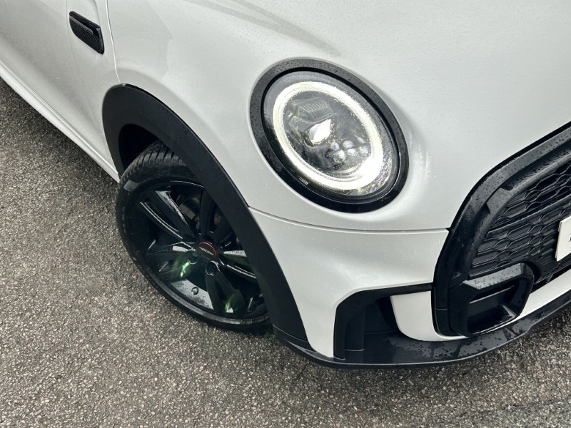 2023 (73) MINI HATCHBACK 1.5 Cooper Sport Premium 5dr Auto 4822120