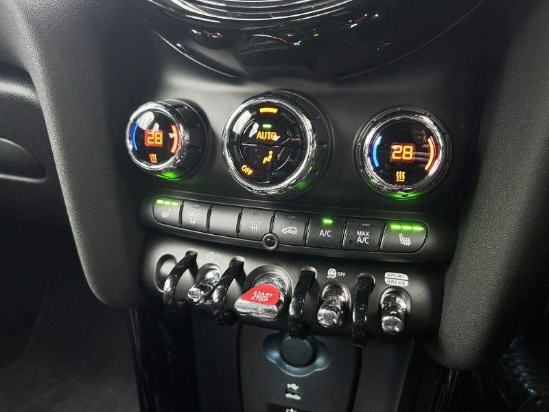 2023 (73) MINI HATCHBACK 1.5 Cooper Sport Premium 5dr Auto 4822100