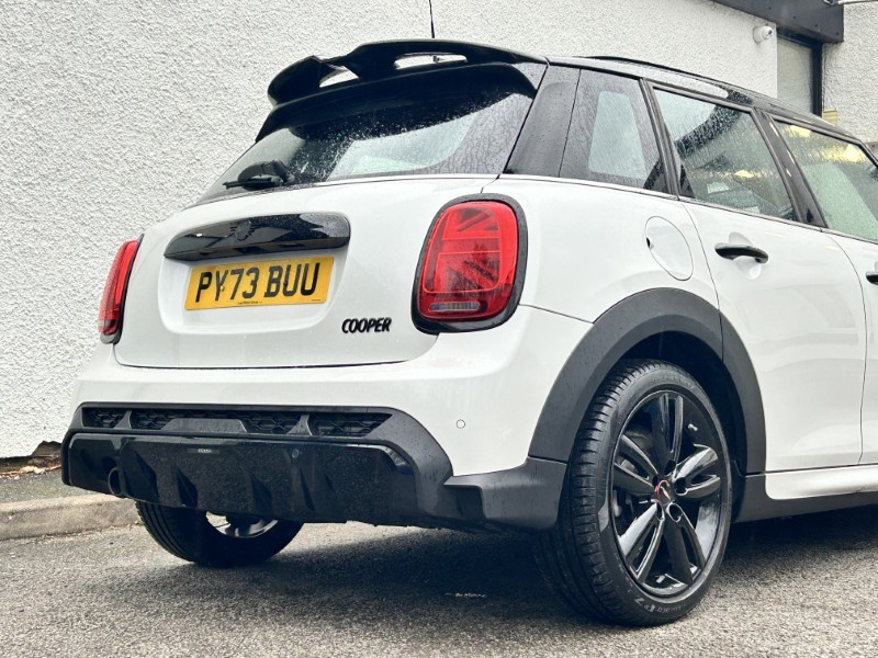 2023 (73) MINI HATCHBACK 1.5 Cooper Sport Premium 5dr Auto 4822116